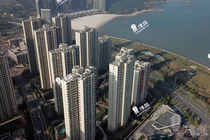 珠海仁恒滨海半岛|首期5万(减)阳光海滩|海滨长廊，现楼发售，香港银行按揭，最新价单